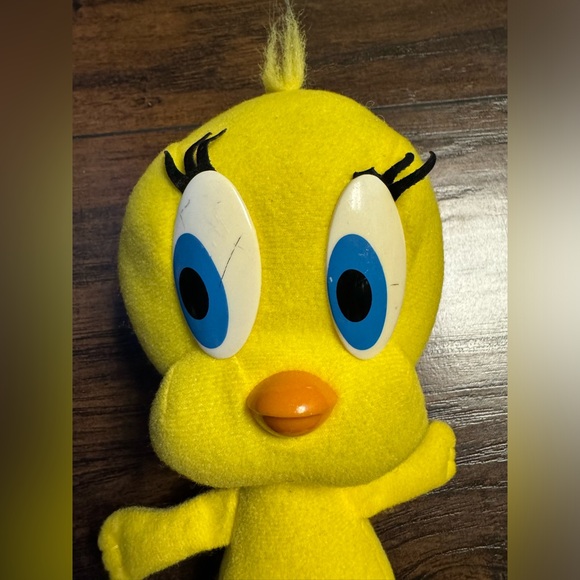 Vintage 90s Looney Tunes Tweety Bird Stuffed Animal 8” Rare Collectible - Picture 6 of 9